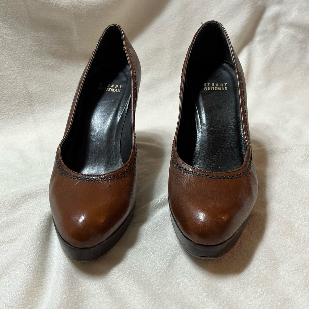 Stuart Weitzman - Picture 2 of 10